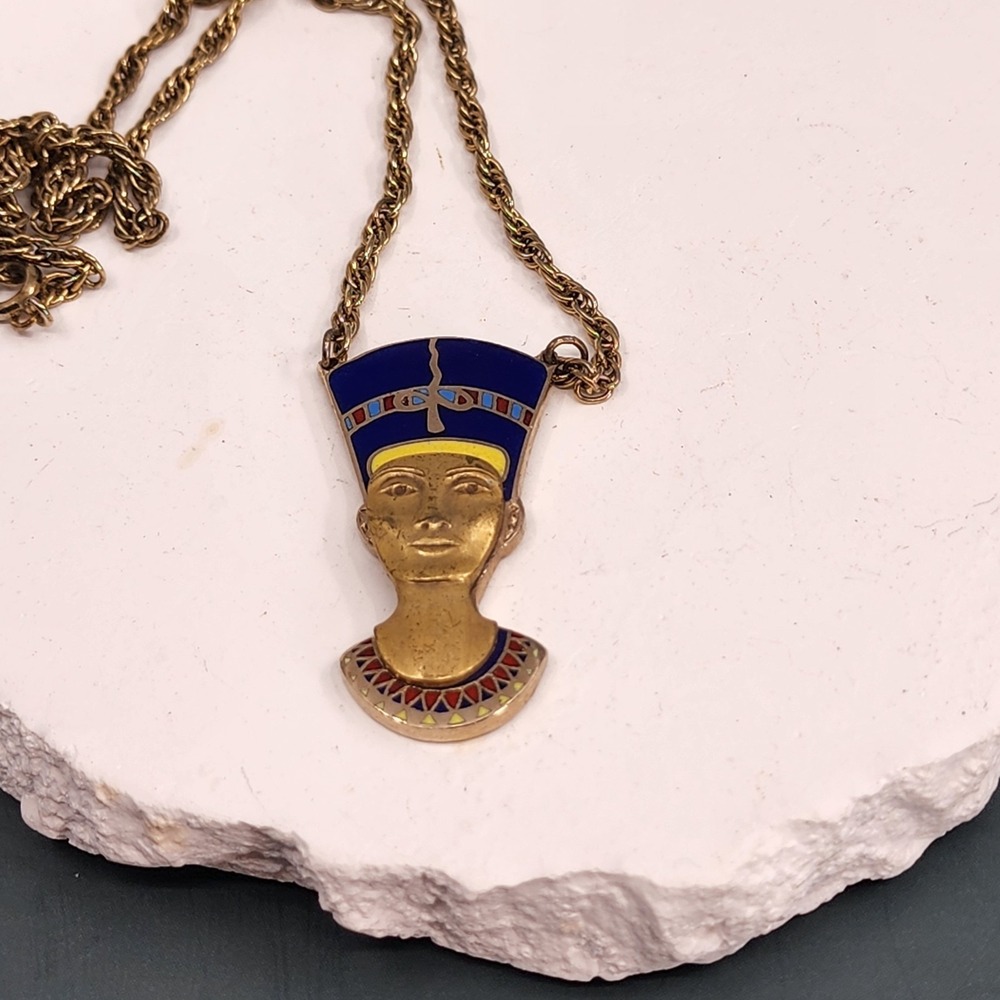 CLOISART Nefertiti Egyptian Queen Enamel Gold Tone Pendant Necklace Statement